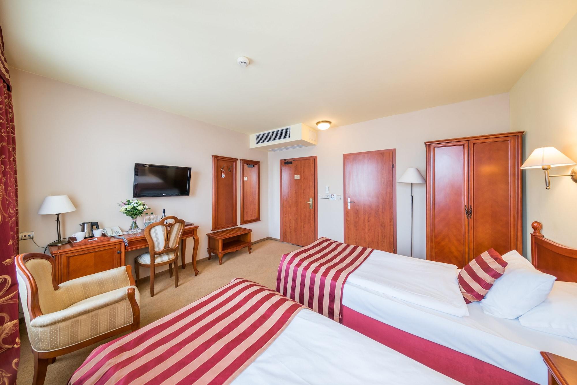 Hotel Europejski Wroclaw Centrum Bagian luar foto