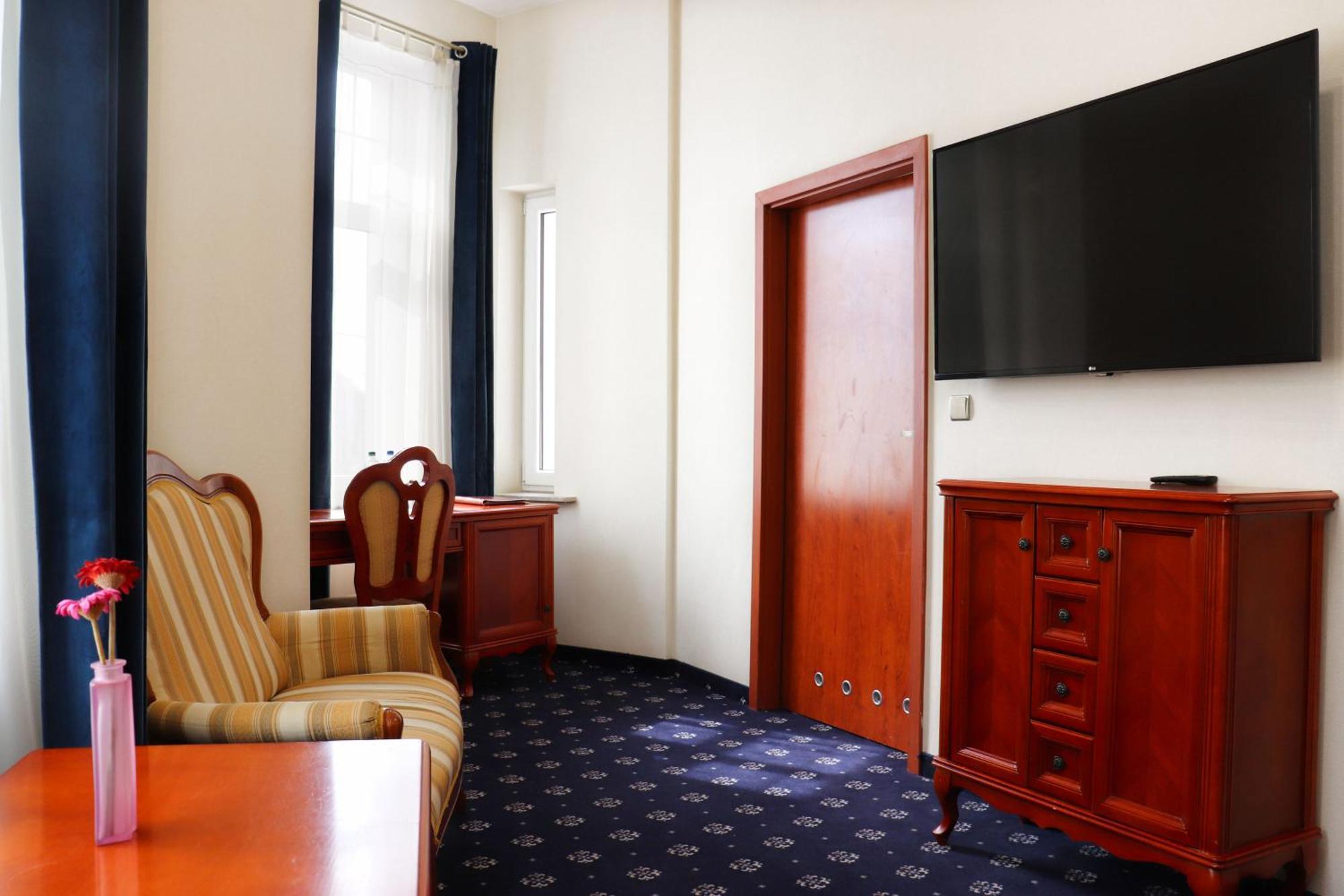Hotel Europejski Wroclaw Centrum Bagian luar foto