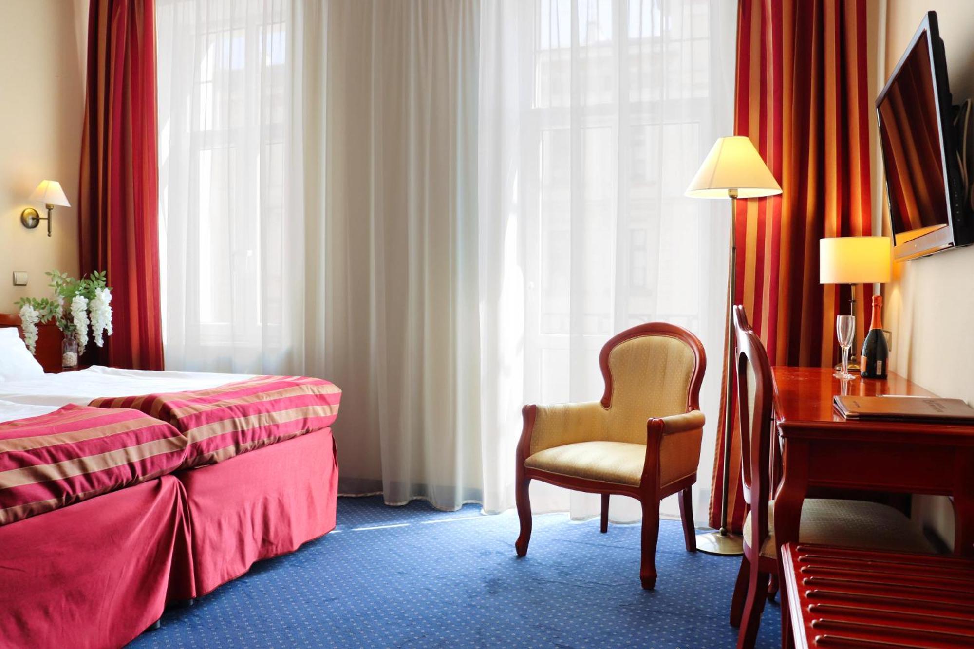 Hotel Europejski Wroclaw Centrum Bagian luar foto