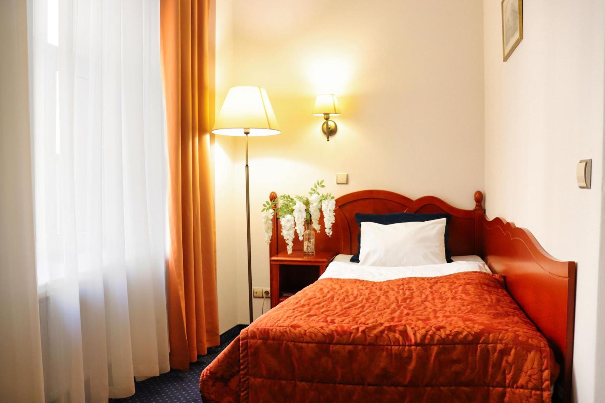 Hotel Europejski Wroclaw Centrum Bagian luar foto